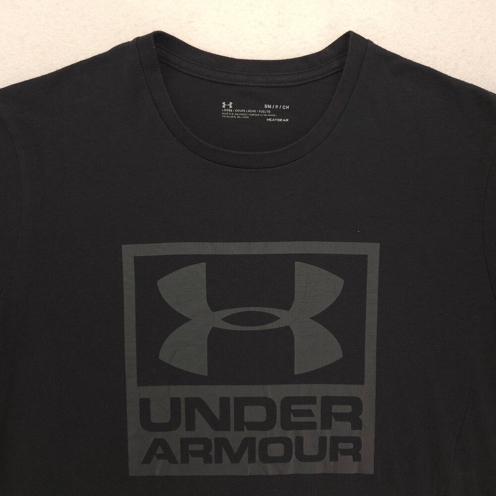 Under Armour Crew Neck Short Sleeve Graphic T Shirt Mens Size S Black Gray